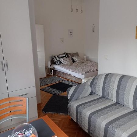 Donata Apartment Osijek Bagian luar foto