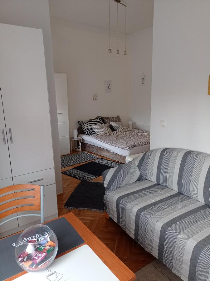 Donata Apartment Osijek Bagian luar foto